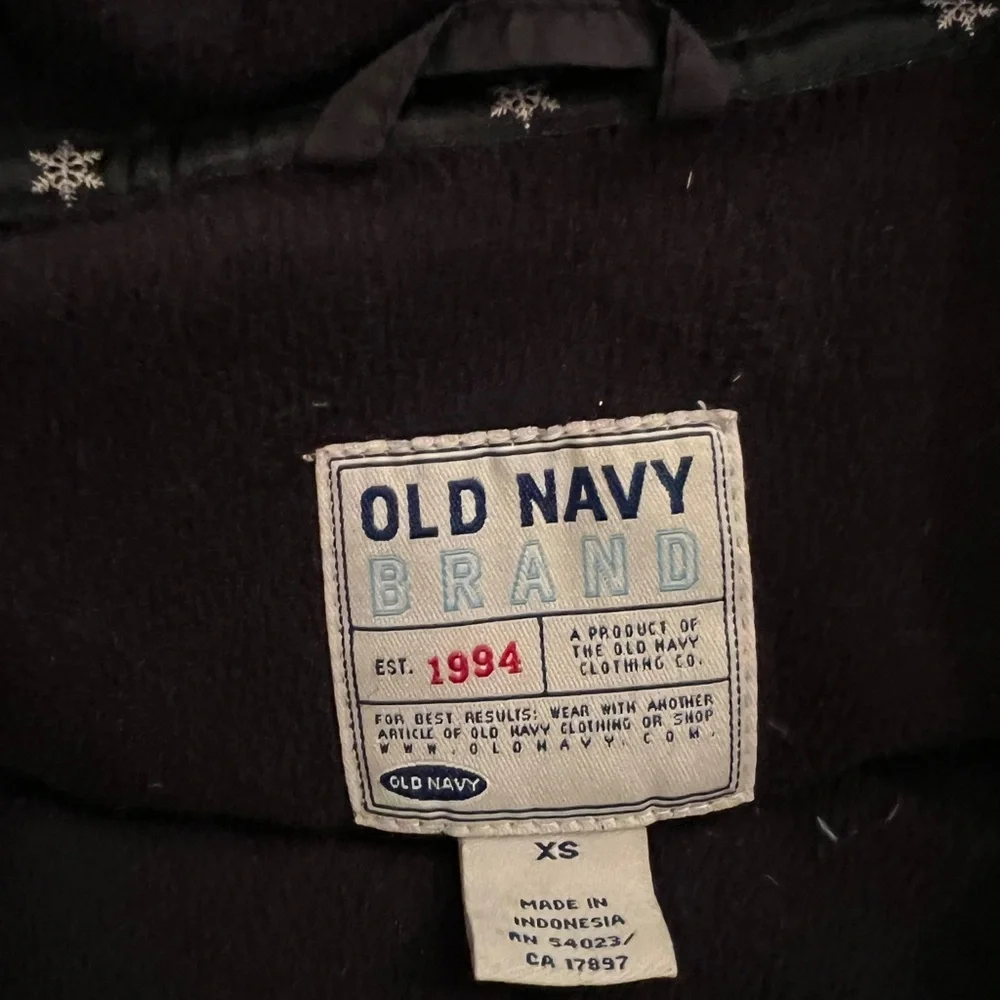 Old Navy Black Puffer Down Vest